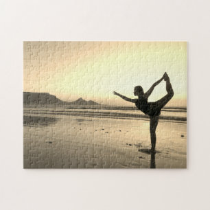 YOGA AM STRAND PUZZLE