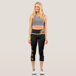 Yoga-Ameisen mit Gelbfärbung Capri Leggings
