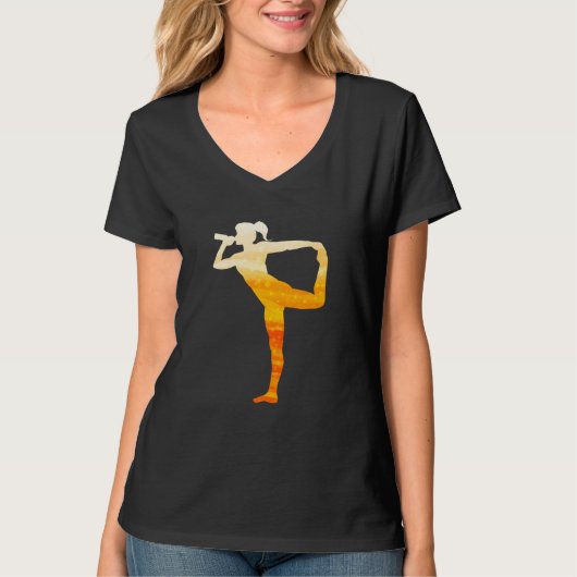 Yoga And Beer On St Patricks Day T-Shirt (Vorderseite)