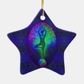 Yoga-Baum Friedensregenbogen Keramik Ornament (Hinten)