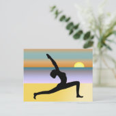 Yoga bei der Beach Post Card Postkarte (Stehend Vorderseite)