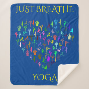 YOGA blaue Sherpa-Decke mit Herz. "JUST BREATH Sherpadecke