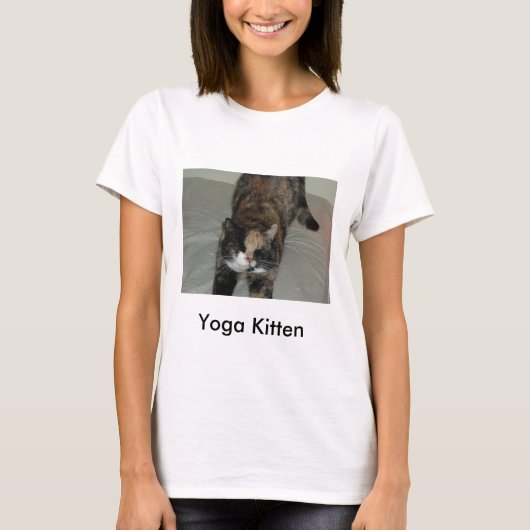 Yoga Calico Cat T-Shirt (Vorderseite)