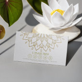 Yoga Class Pass White Gold Embossa Mandala Floral Treuekarte