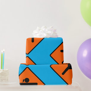 Yoga Crossing Sign Warrior Pose Strichmännchen Geschenkpapier