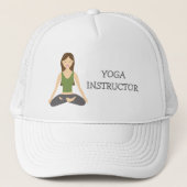 Yoga-Frau in Lotus-Pose und Yoga-Lehrertext Truckerkappe (Vorderseite)