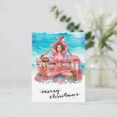 Yoga-Frau mit Geschenk am Strand Weihnachten Thema (Stehend Vorderseite)