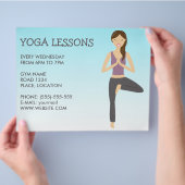 Yoga Frauen in Pose Tree Yoga Flyer (Hand)