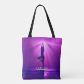 Yoga in rosa Lila Licht - Name oder Text hinzufüge Tasche (Rückseite)