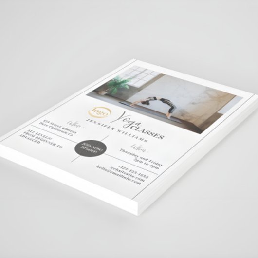 Yoga Instructor Classes Custom Foto Logo Modern Flyer