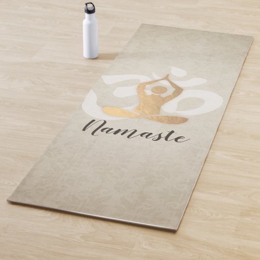 Yoga Instructor Gold Meditation Pose Om Symbol Yogamatte (Beispiel)