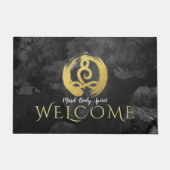 Yoga Instructor Gold Meditation Posture Zen Symbol Fußmatte (Vorderseite)