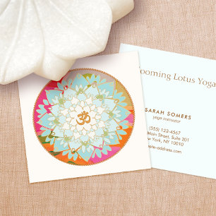 Yoga Instructor Lotus Blume und Om Symbol Quadratische Visitenkarte