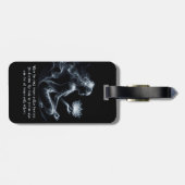 Yoga Instructor Lotus Medizin Pose Glühen Nebel Gepäckanhänger (Rückseite horizontal)