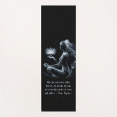 Yoga Instructor Lotus Medizin Pose Glühen Nebel Yogamatte (Vorderseite)