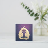 YOGA Instructor Meditation Pose Bodhi Leaf Cutting Quadratische Visitenkarte (Stehend Vorderseite)