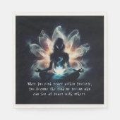 Yoga Instructor Meditation Pose Glühen Mist Lotus Serviette (Vorderseite)