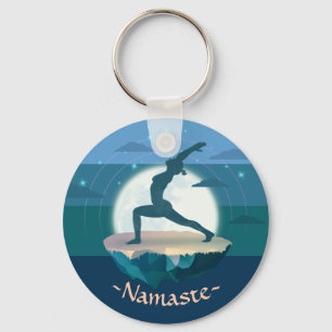 Yoga Instructor Meditation Pose Moon Flying Island Schlüsselanhänger