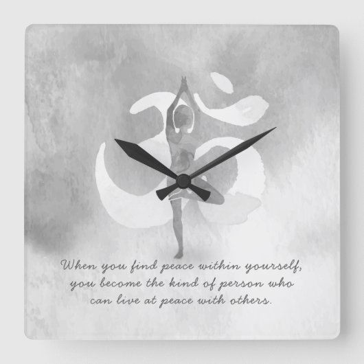 YOGA Instructor Meditation Tree Pose Om Sign Quote Quadratische Wanduhr (Vorderseite)
