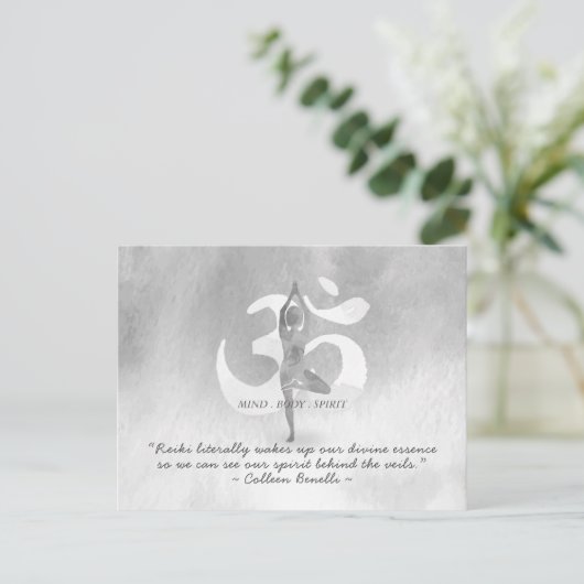 Yoga Instructor Meditation Tree Pose Om Sign Zitat Postkarte (Stehend Vorderseite)
