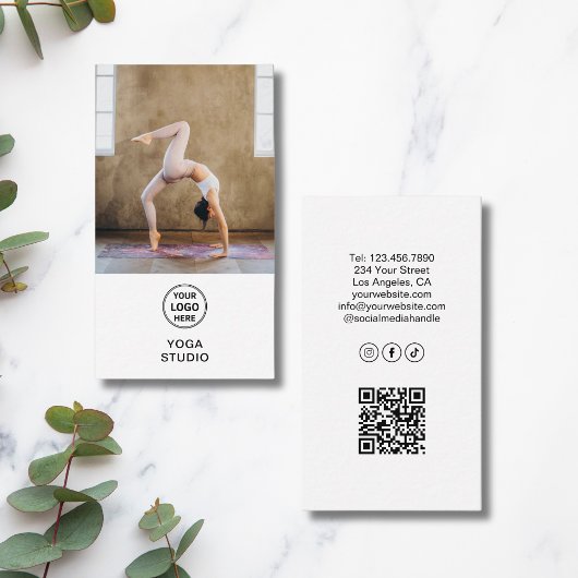 Yoga Instructor Teacher Logo Photo QR White Visitenkarte