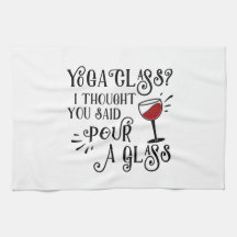 Yoga-Klasse? Gieß ein Glas ein