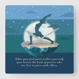 Yoga Lehrer Meditation Pose Floating Island Quote Quadratische Wanduhr