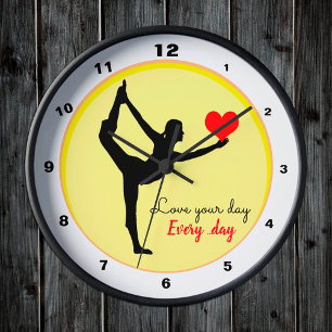 Yoga & Liebe Ihr Tag Jeden Tag / Yogini Mode Runde Wanduhr