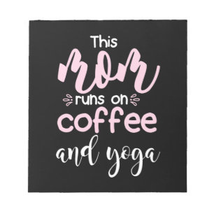 Yoga Lover Diese Mama läuft auf Kaffee und Yoga Notizblock