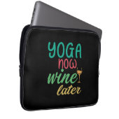 Yoga Lover | Yoga Jetzt Wein später Laptopschutzhülle (Vorne Rechts)