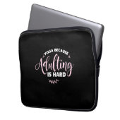 Yoga Lover | Yoga, weil Erwachsene schwer sind Laptopschutzhülle (Vorderseite Links)