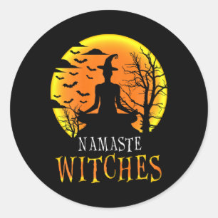 Yoga lustiges Namaste Hexen Halloween Mädchen Frau Runder Aufkleber