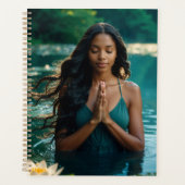 YOGA - MEDITATION - CARPE DIEM - WELLNESS PLANER (Vorderseite)