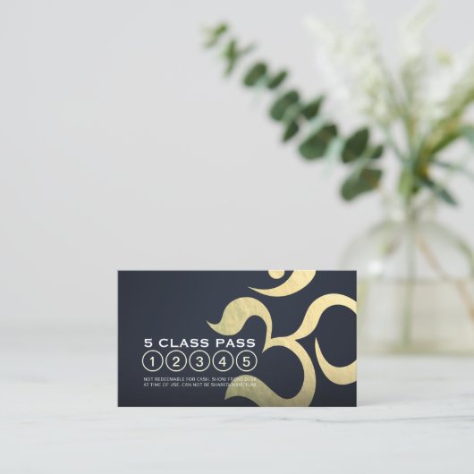 Yoga Meditation Instructor 5 Class Pass OM Symbol Treuekarte (Stehend Vorderseite)