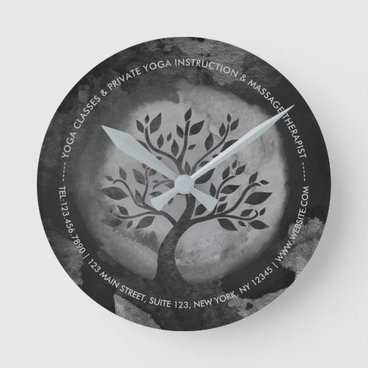 Yoga Meditation Instructor Black & White Tree Logo Runde Wanduhr (Vorderseite)
