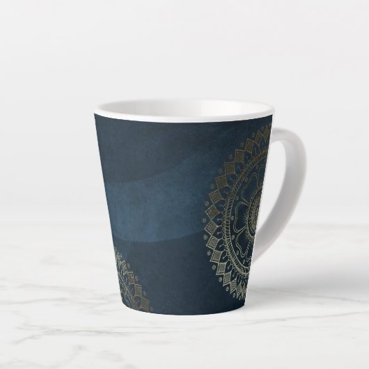 Yoga Meditation Instructor Gold Mandala Navy Blue Milchtasse (Rechte Ecke)