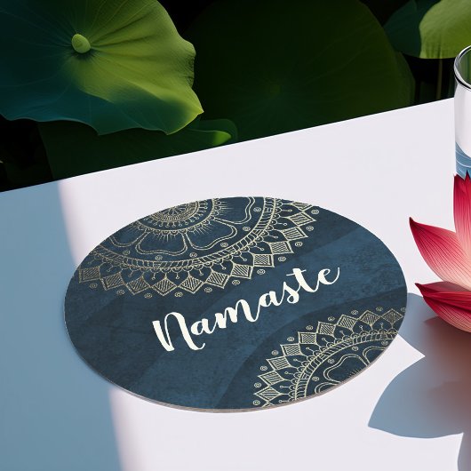 Yoga Meditation Instructor Gold Mandala Navy Blue Runder Pappuntersetzer