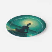 Yoga Meditation Pose auf Rock Full Moon Stars Nigh Pappteller (Schrägansicht)