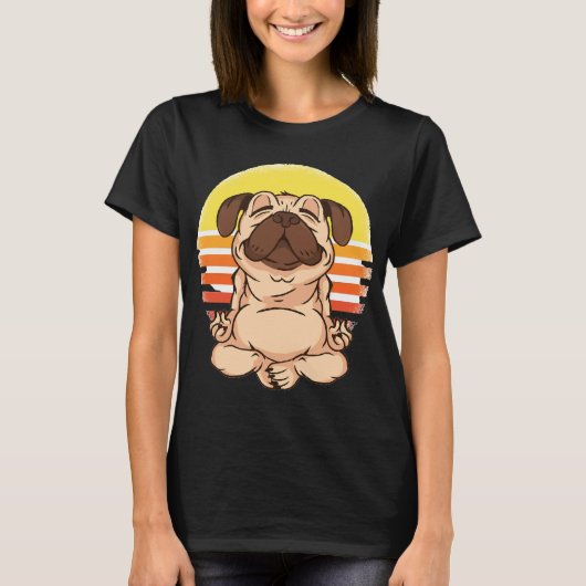Yoga Mops Dog Mediation T-Shirt (Vorderseite)