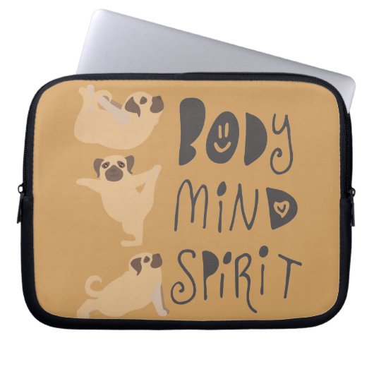 Yoga-Möpsen Laptopschutzhülle (Vorderseite)