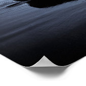 Yoga nachts am Strand mit Vollmond Reflekti Poster (Ecke)