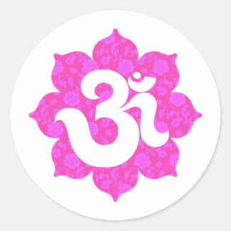 Yoga Om in Lotus pink Runder Aufkleber