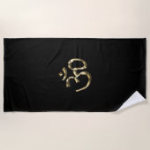 Yoga, Om Om Icon, Hinduismus-Symbol, goldschwarz Strandtuch (Vorderseite)