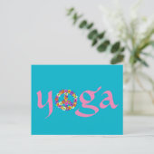 Yoga Peace Sign Floral Postkarte (Stehend Vorderseite)