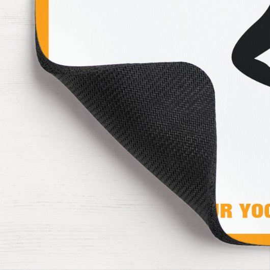 Yoga Pose schwarz, orange Mousepad (Ecke)