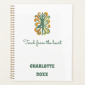 Yoga pose swirls green orange slogan retro 2026 planer (Vorderseite)