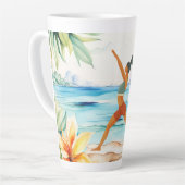 Yoga-Position am Strand  Milchtasse (Linke Ecke)