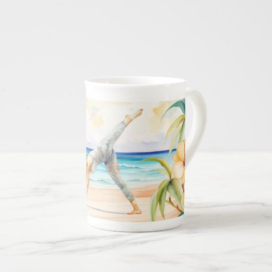 Yoga Position by the beach Porzellantasse (Vorderseite Rechts)