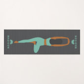 Yoga Position Grau Hintergrund Individuelle Name Y Yogamatte (Vorderseite (Horizontal))