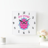 Yoga Quadratische Wanduhr (Zuhause)